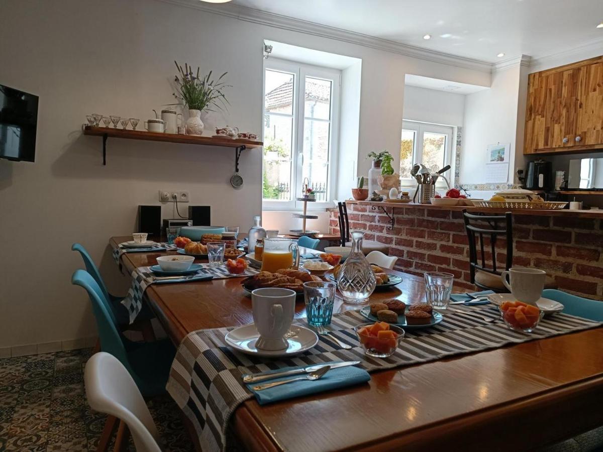Maison Sur Le Lot Saint-Vincent-Rive-dʼOlt Zewnętrze zdjęcie