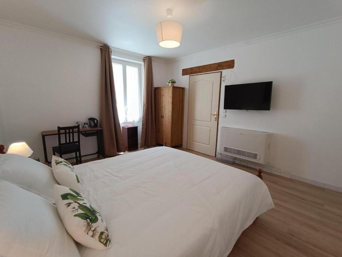 Maison Sur Le Lot Saint-Vincent-Rive-dʼOlt Zewnętrze zdjęcie